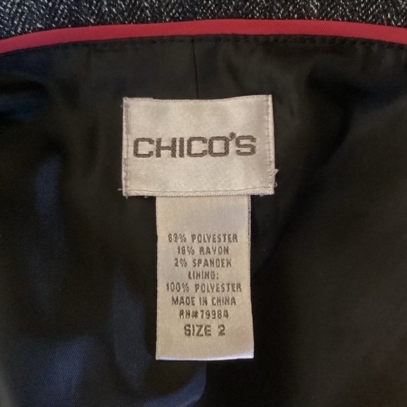 Chico’s Women’s Gray Tweed Three Button Blazer Front Pockets.  Size 2 - Picture 5 of 5